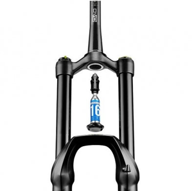 CO2 GIANT CLUTCH FORK CORE STORAGE