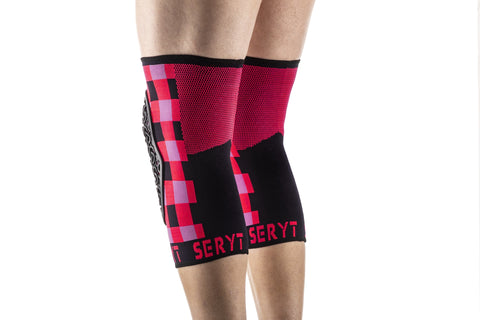 RODILLERA SERYT CHECKER PINK