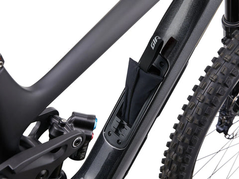 BICICLETA MTB  DOBLE SUSPENSION GIANT REIGN ADVANCED PRO 1